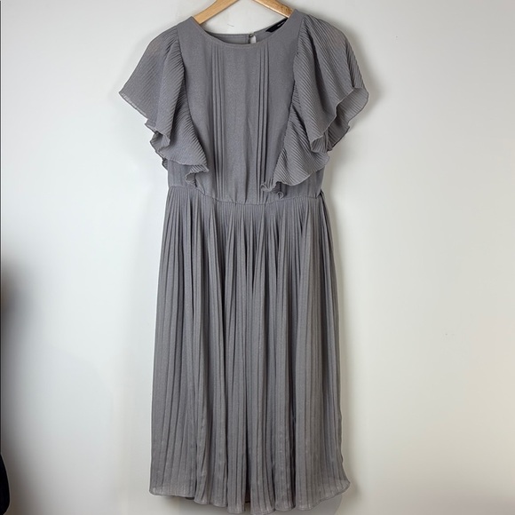 Vero Moda Grey VM SARA A-line Midi Dress with Flutter Sleeves Size Large - Picture 1 of 5